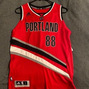 NBA Jersey ADIDAS Batum #88 red/large